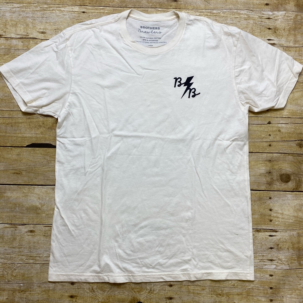 NWOT Brothers Brawlers t shirt